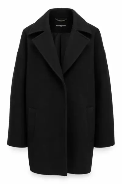 Vogue Black пальто
